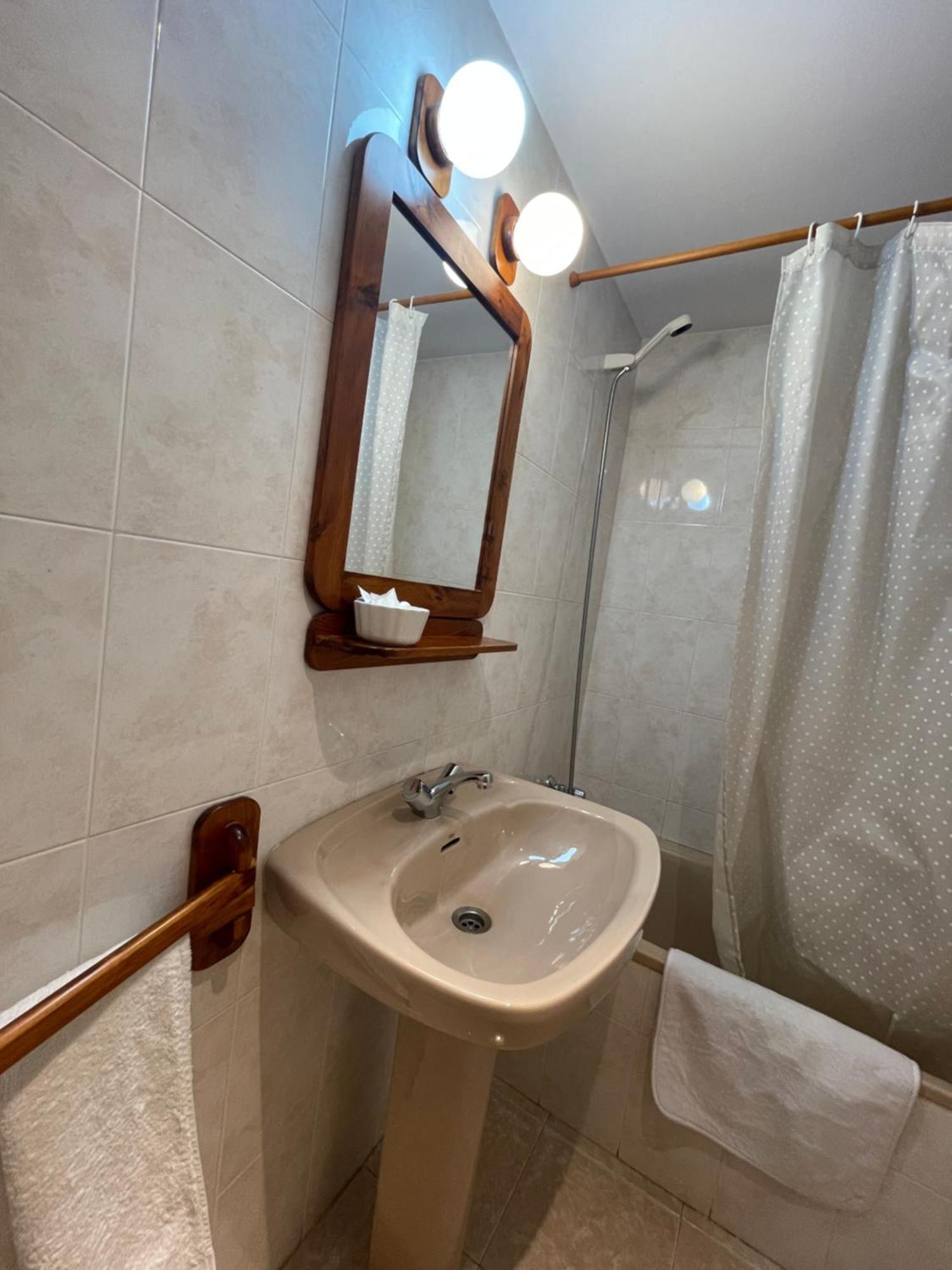 Atico En Biescas Con Piscina, Tenis Y Barbacoa Exterior foto
